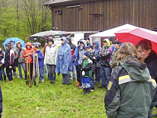 Pflanzaktion im Sauhag